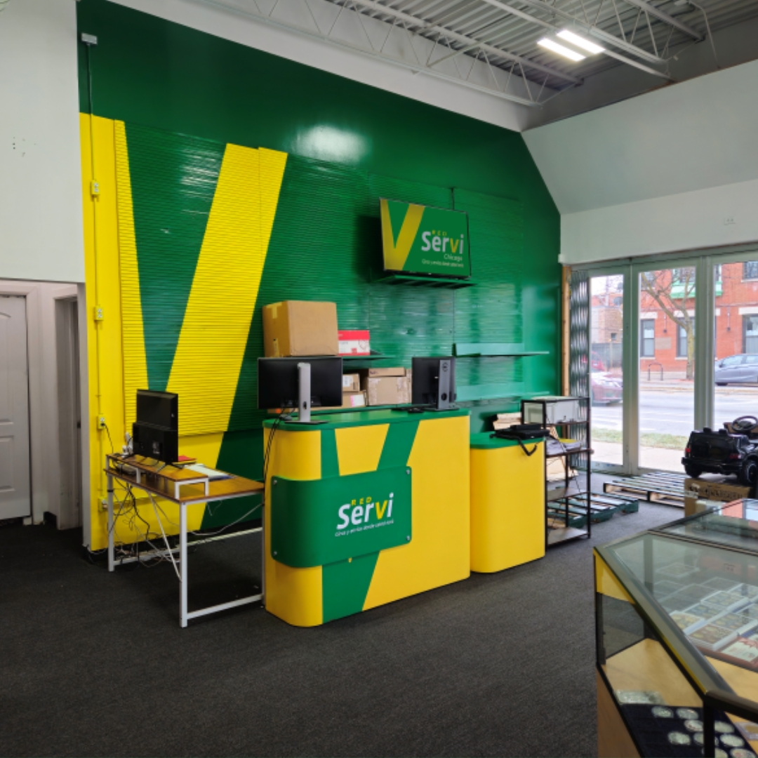 Local de Red Servi Chicago en 3129 W Armitage Ave, dentro de Chicago Super Pawn